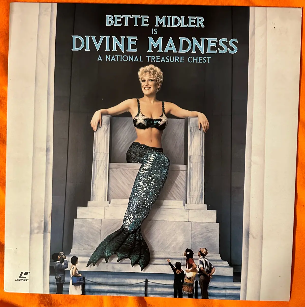 Bette Midler - Divine  Madness Laserdisc - Used 1