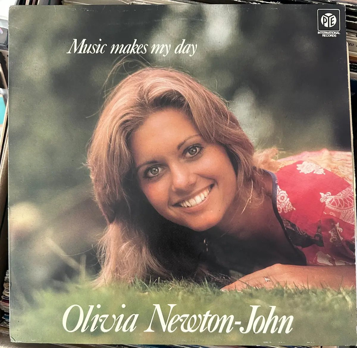 Olivia Newton-John -- Music Makes My Day Lp Vinyl 1973 Import Used 1