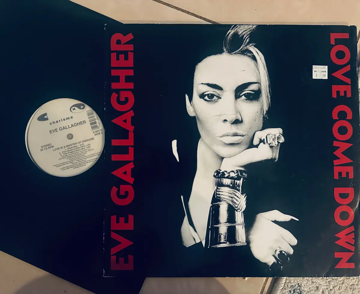 Eve Gallagher - Love Is A Master Of Disguise / Love Come Down -   12" Single Lp Vinyl - Used 1