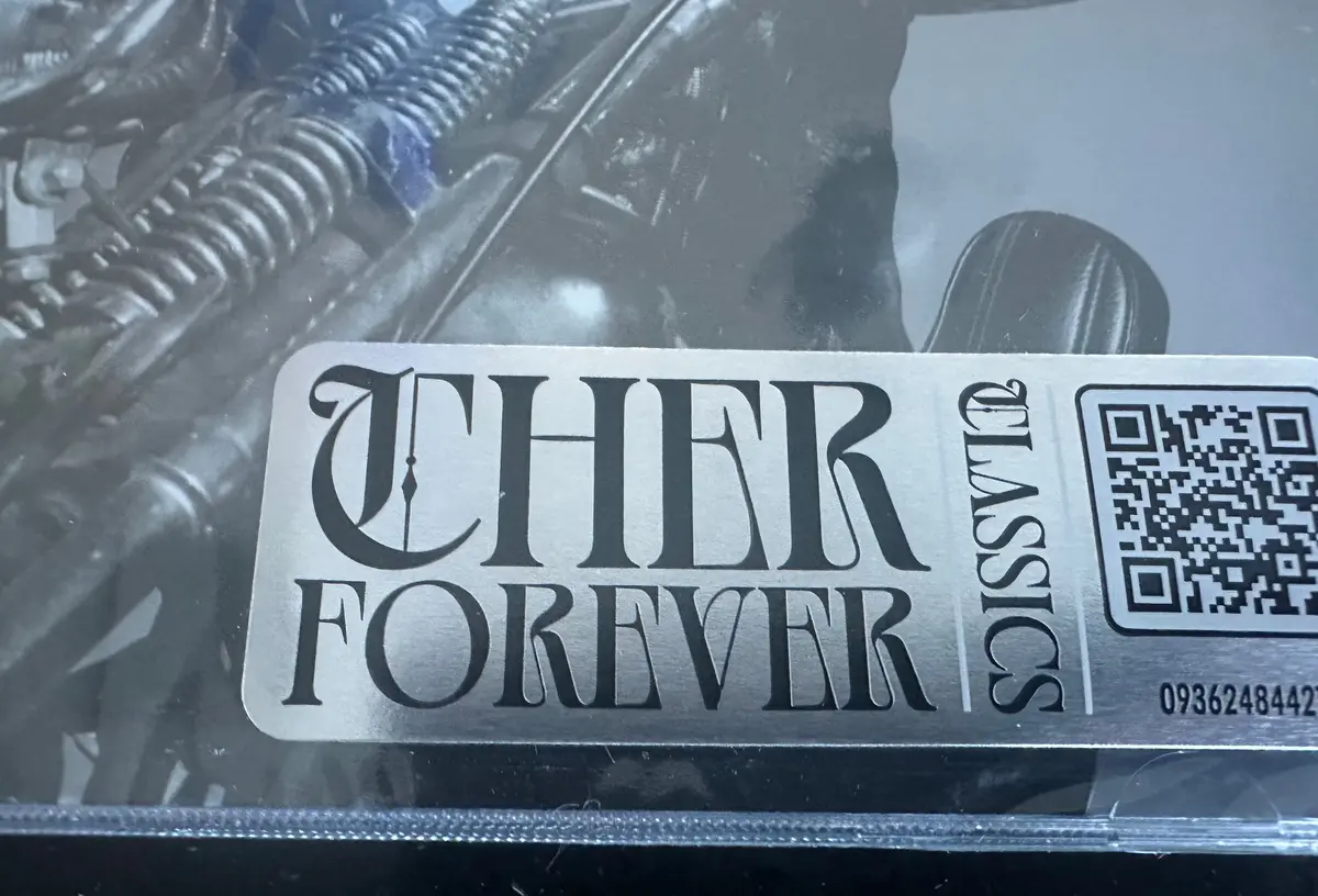 Cher - Forever (Best Of 1971-2023) Cd - New 2