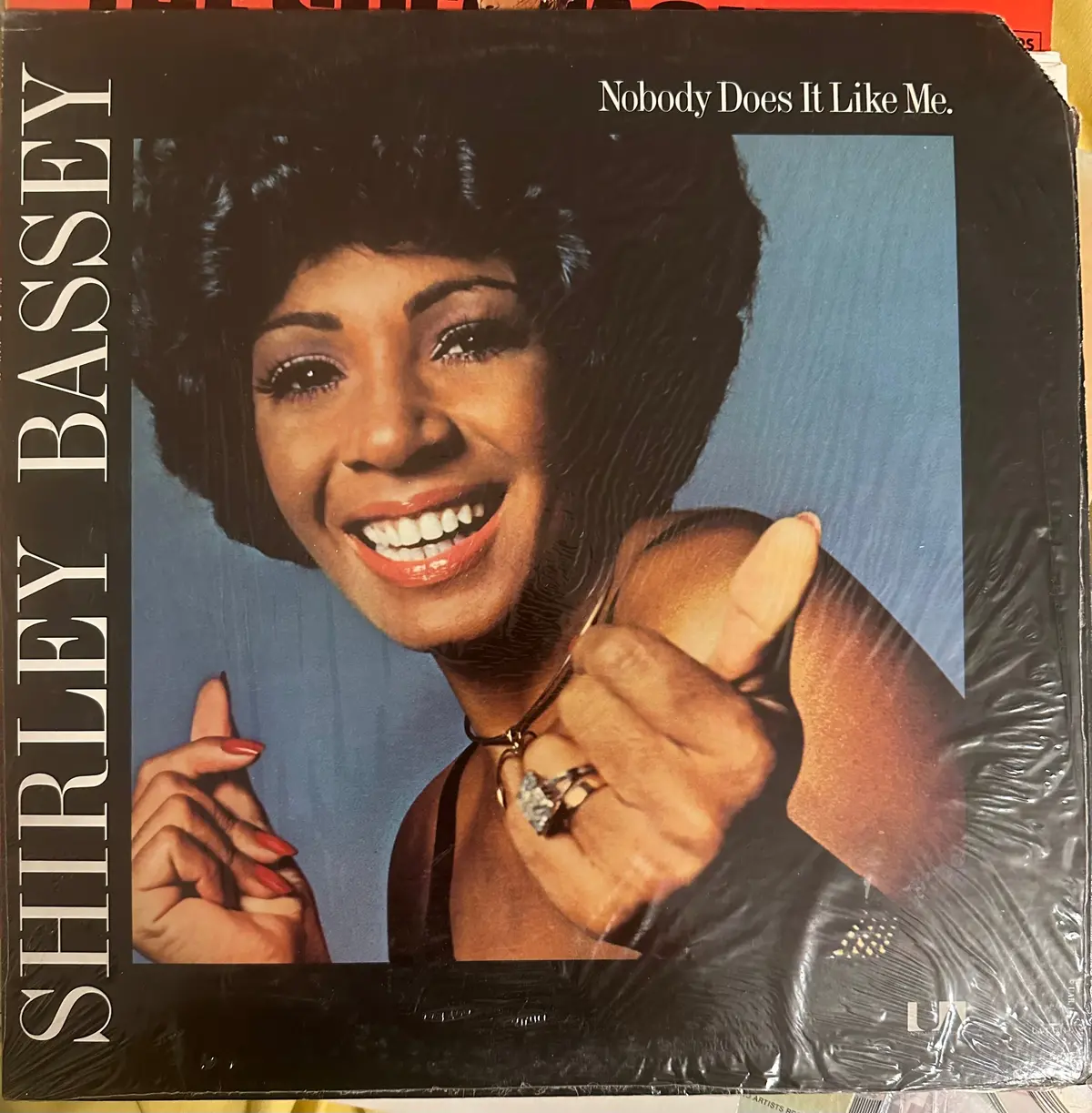 Shirley Bassey - Nobody Does It Like Me Lp Vinyl - Used 1