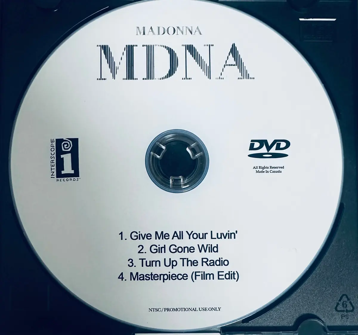 Madonna - Mnda Music Video Dvd (Promo) 1