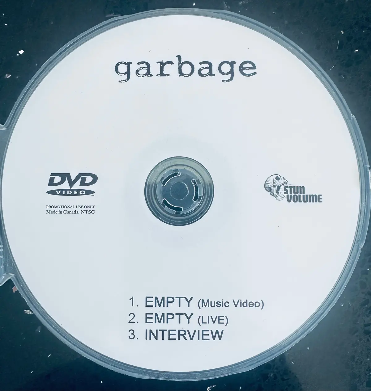 Garbage - Empty Music Video Single - Dvd 1
