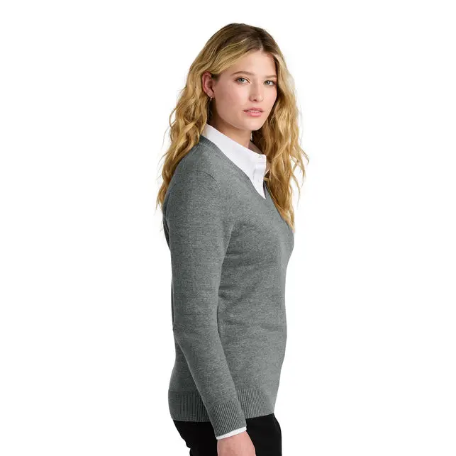 Farmhouse Women’S V-Neck Sweater - Monochromatic 4