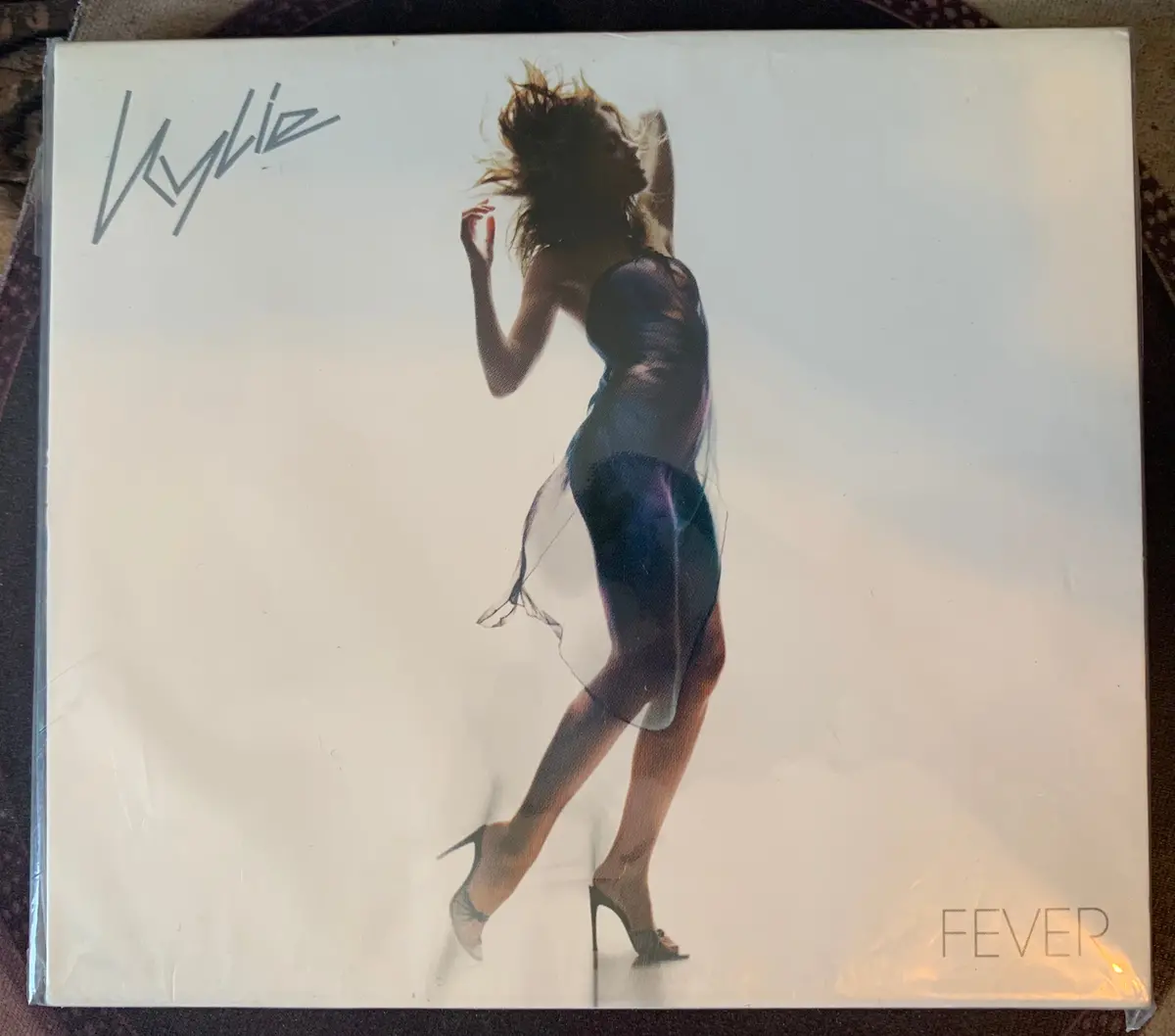 Kylie Minogue - Fever (Special Edition 2Pc)  Cd+ Mixes (Used) 1