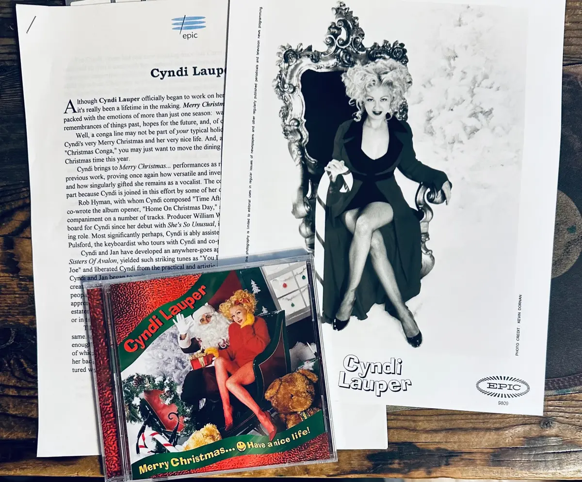 Cyndi Lauper --  Merry Christmas ... Have A Nice Life  (Promo Press Kit)  New 1
