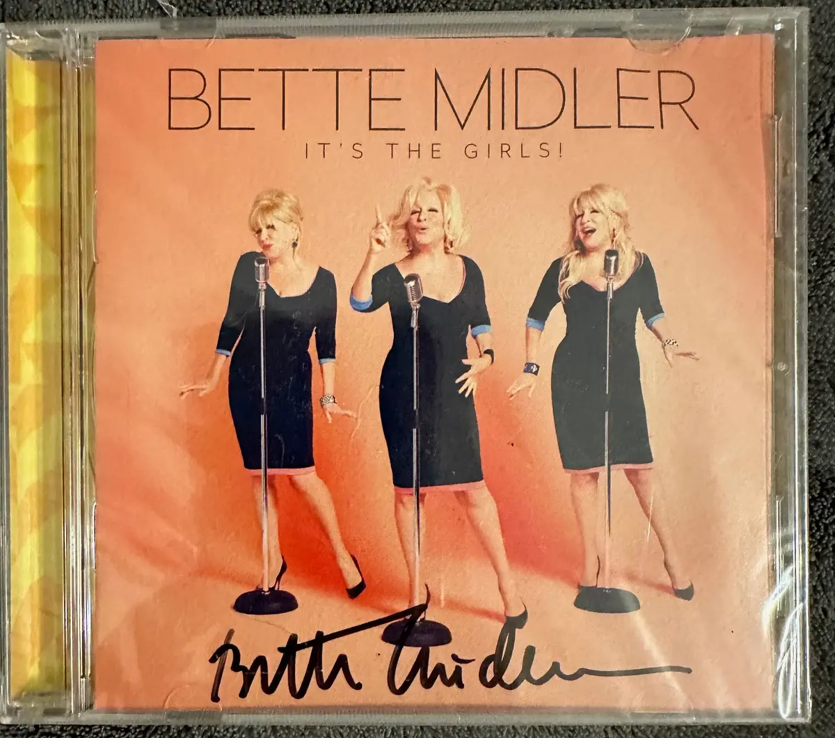 Bette Midler - It's The Girls Cd - Autographed By Bette! - New 1