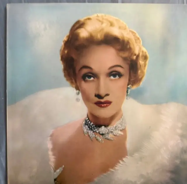 Marlene Dietrich - At The Cafe De Paris - Lp Used  Vinyl - Used 1