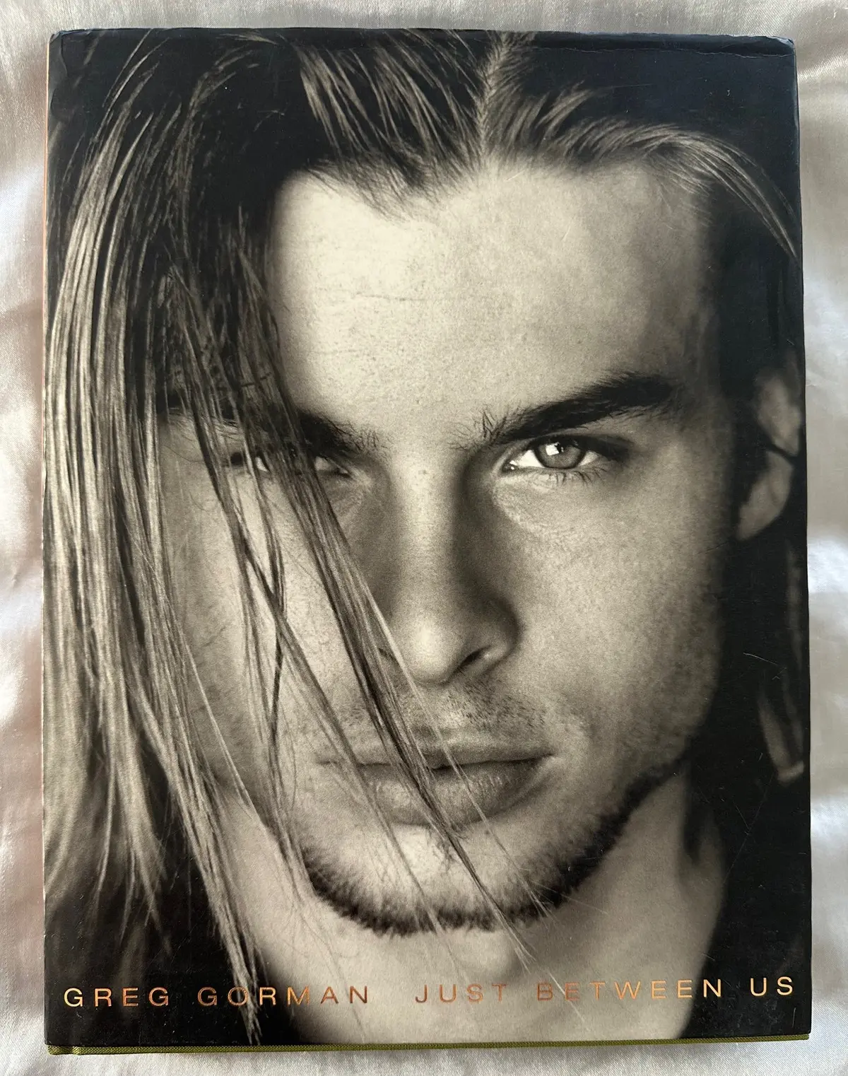 Greg Gorman - Just Between Us 2002 Hard Cover 1St Edition Book  (Usa Orders Only) 1
