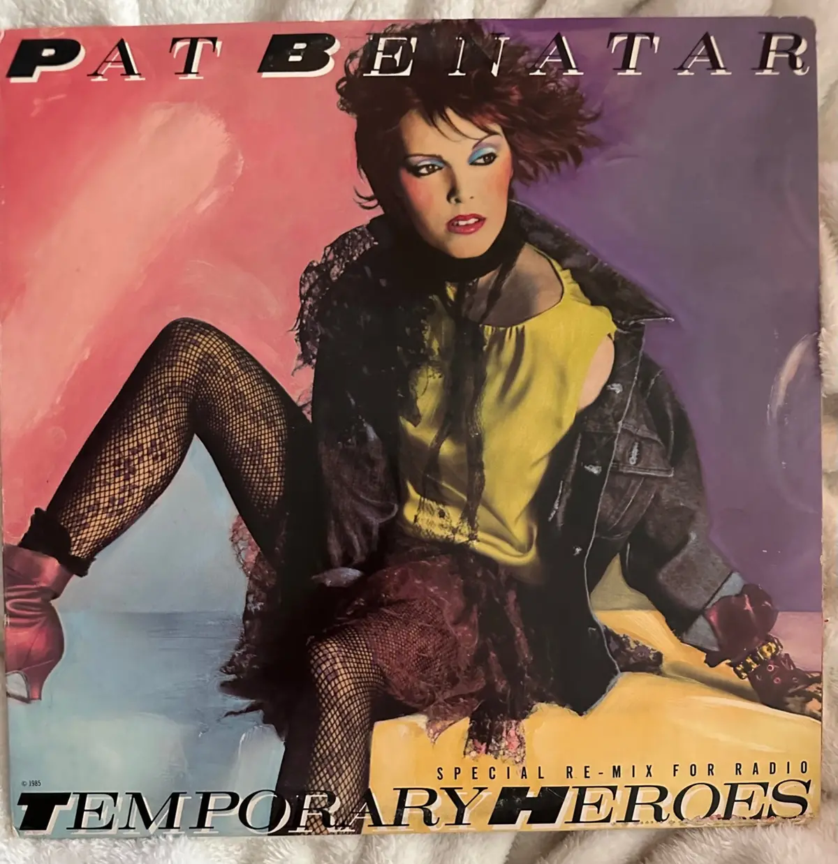 Pat Benatar - Temporary Heroes  12" Single Lp Vinyl  - Used 1
