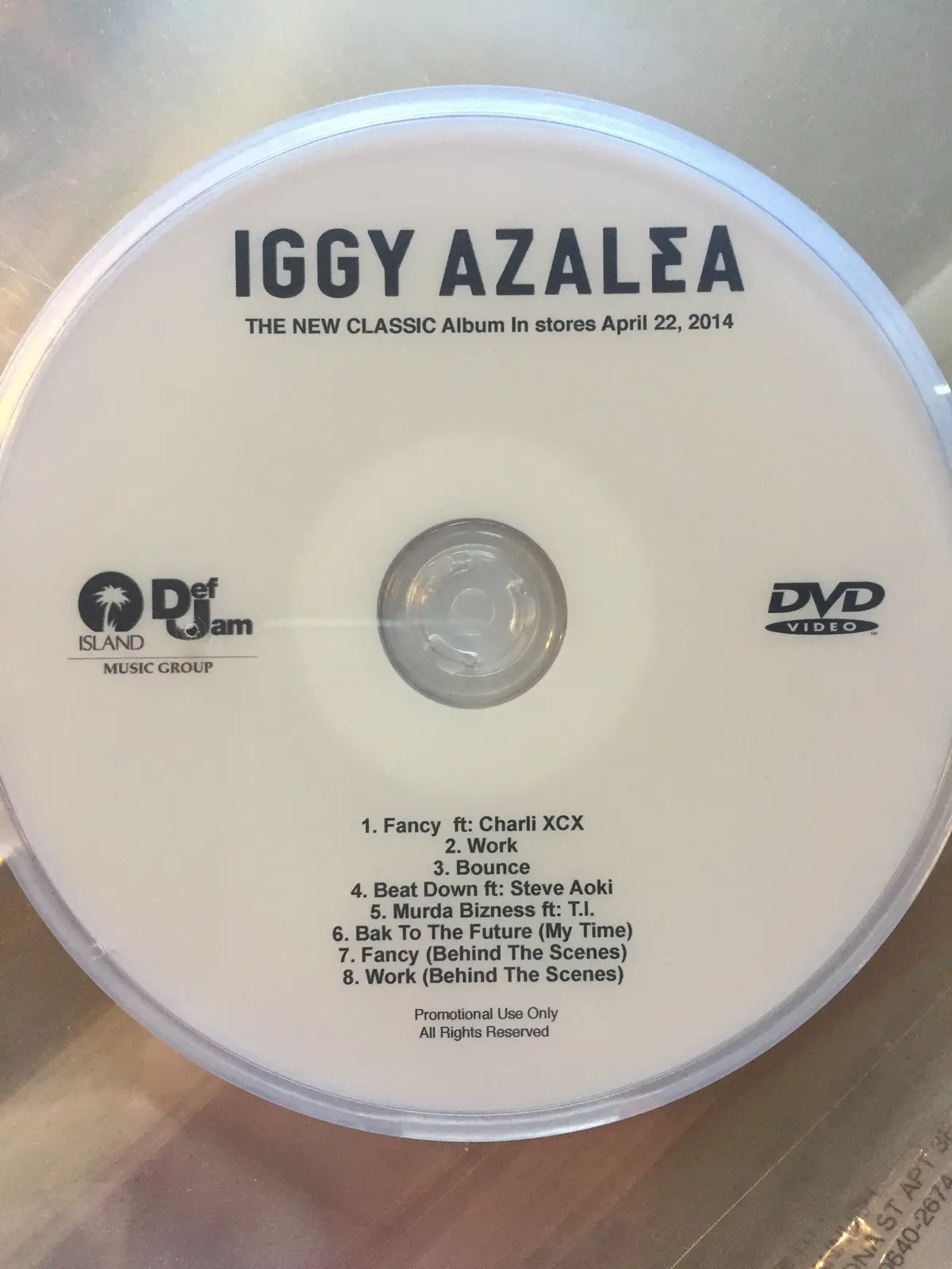 Iggy Azalea - Dvd 8 Music Videos 1