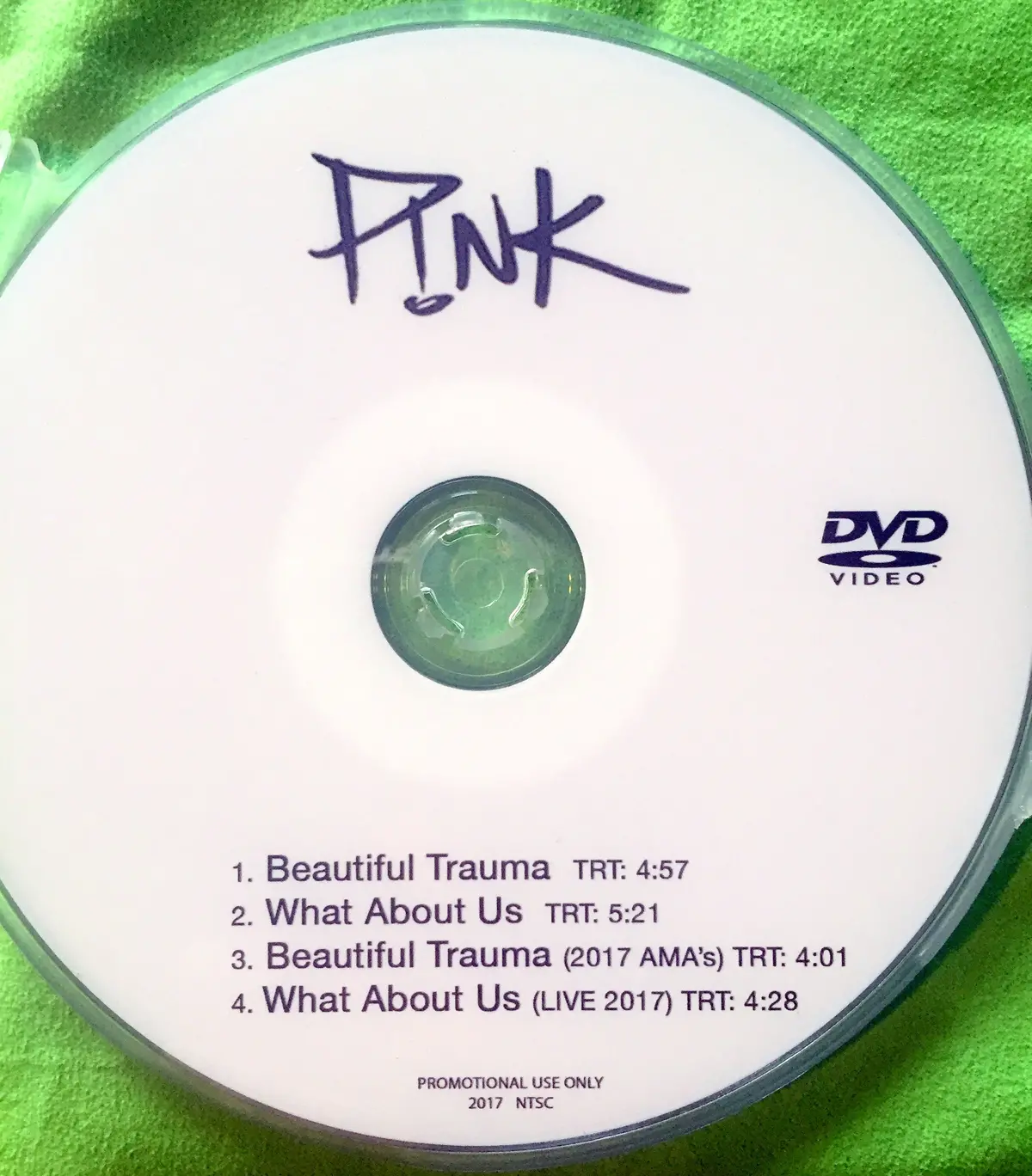 P!Nk (Pink) -4  Music Videos And Live  Beautiful Trauma Dvd (Ntsc) 1