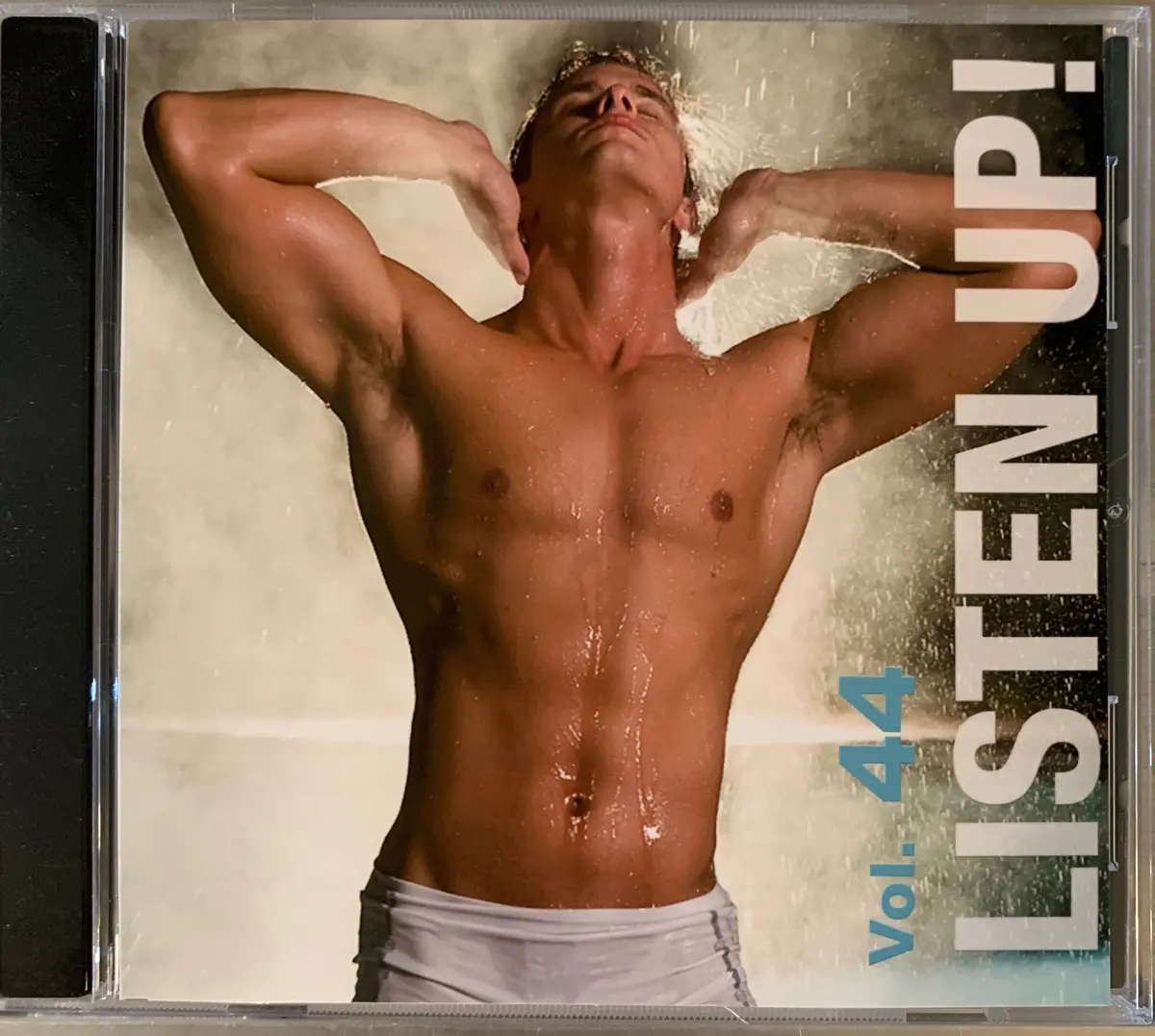 Listen Up! Vol. 44 - (Various Artist) Robyn, Paula Abdul, Fergie + Cd 1