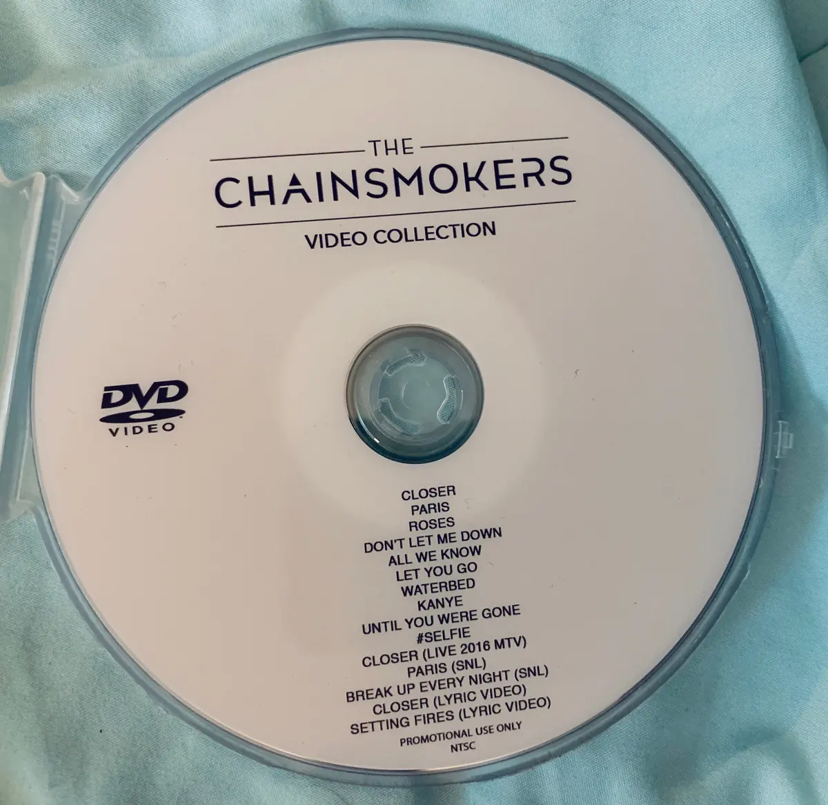 The Chainsmokers Dvd  15 Video Collection 1