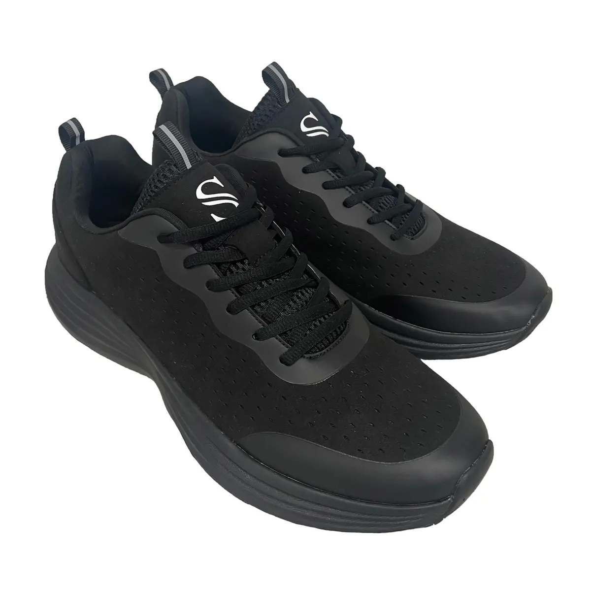 Bkscs2 Court Maxx 1 Referee Shoe 1