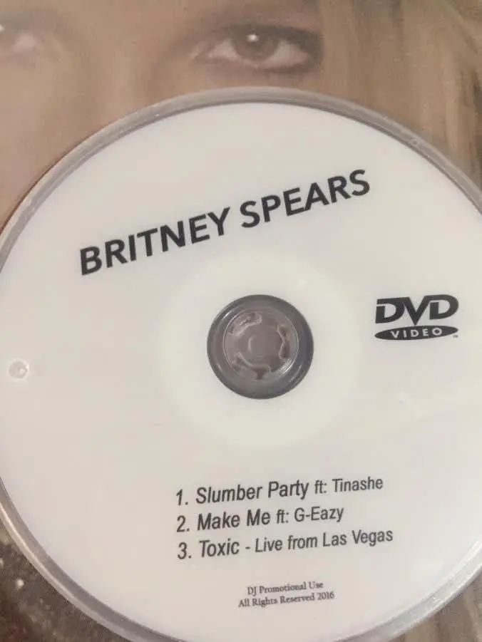 Britney Spears  Dvd - Slumber Party, Make Me + 1