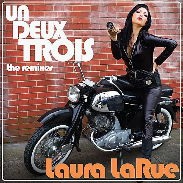 Laura Larue Un Deux Trois 1