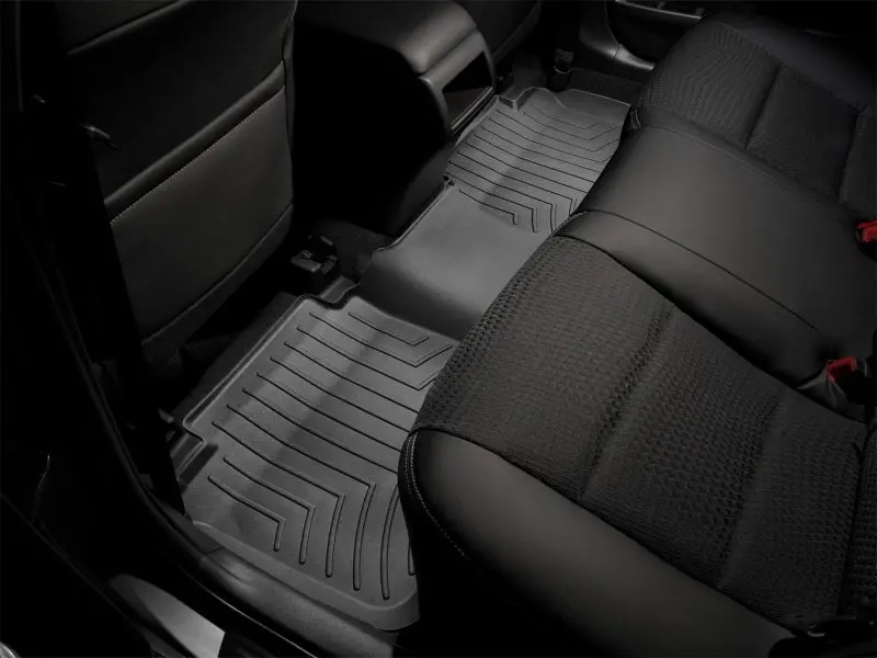 Weathertech Rear Floorliner – Universal Black Heavy-Duty Protection Liner 1