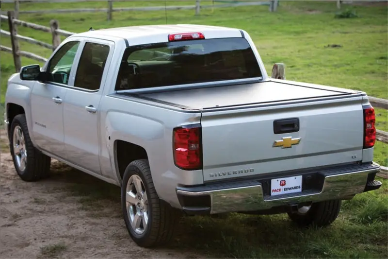 Pace Edwards Jackrabbit Lightweight Tonneau Cover For 2021–2022 Ford F-Series – 8-Foot Matte Black Design 1